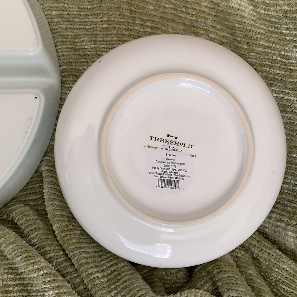 Porcelain White Round Serving Tray & Bowl Set - Picture 10 of 12